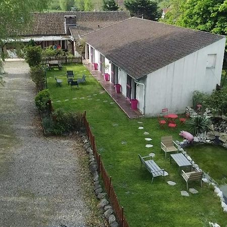 Les Garennes Bed & Breakfast Favieres  Luaran gambar